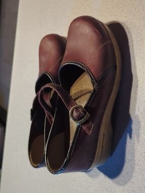 Dansko Mary Jane Marcelle Clogs in Burgundy 37